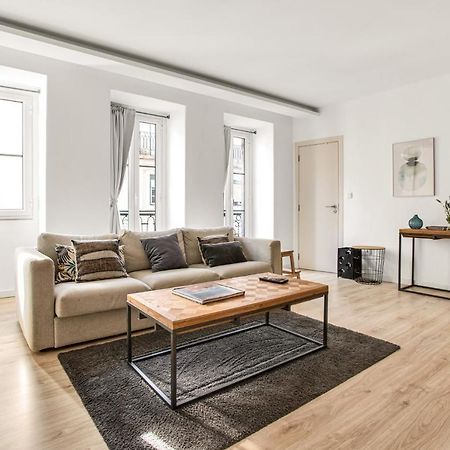 Modern 2 Bedroom Apartment In Estrela With Outside Terrace! Amazing For Families, Couples, Friends Lisboa Extérieur photo