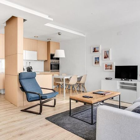 Modern 2 Bedroom Apartment In Estrela With Outside Terrace! Amazing For Families, Couples, Friends Lisboa Extérieur photo