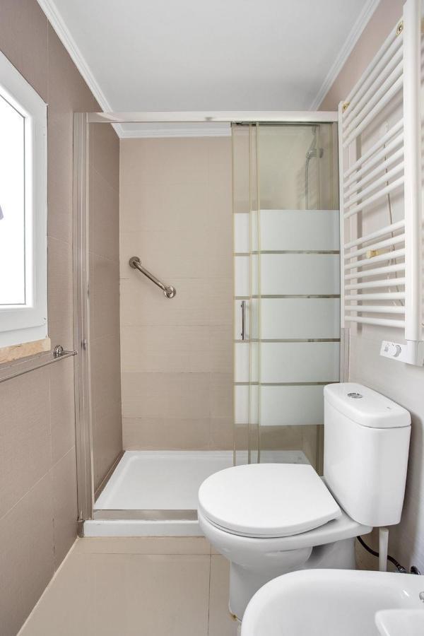 Modern 2 Bedroom Apartment In Estrela With Outside Terrace! Amazing For Families, Couples, Friends Lisboa Extérieur photo