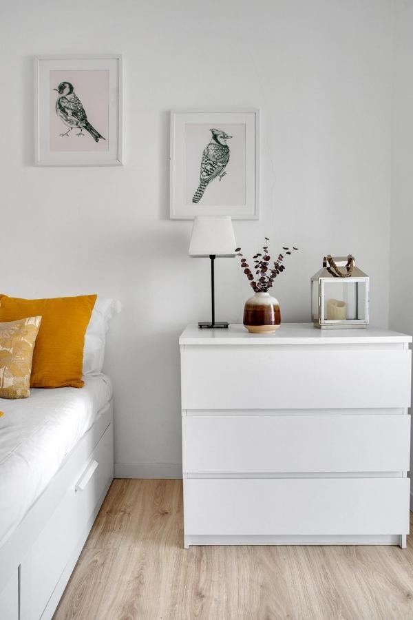 Modern 2 Bedroom Apartment In Estrela With Outside Terrace! Amazing For Families, Couples, Friends Lisboa Extérieur photo